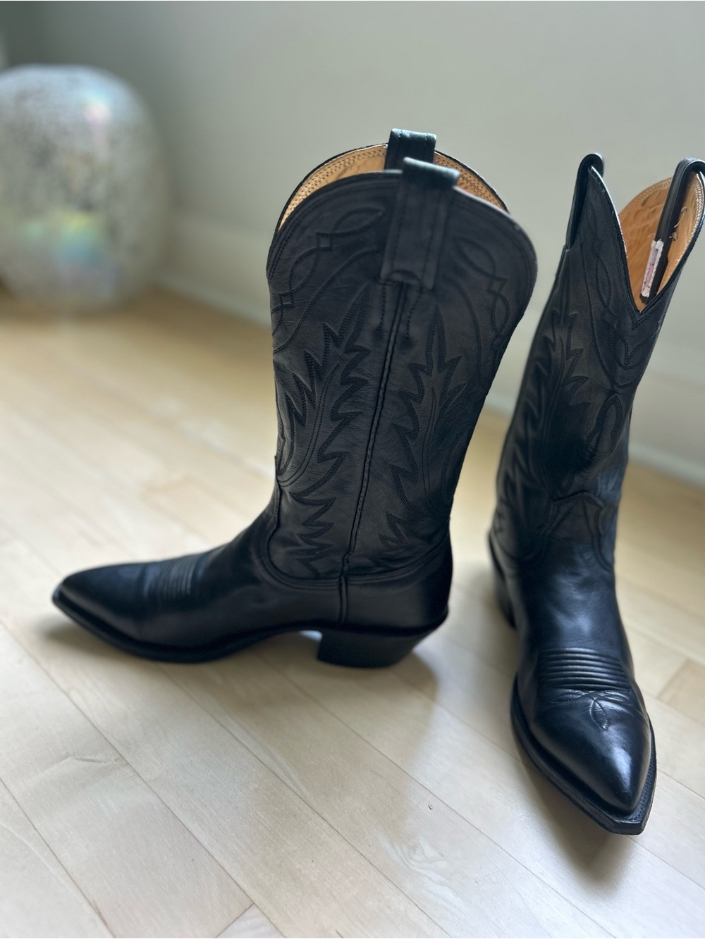 Vintage Leather Cowboy Boots Barely Worn
